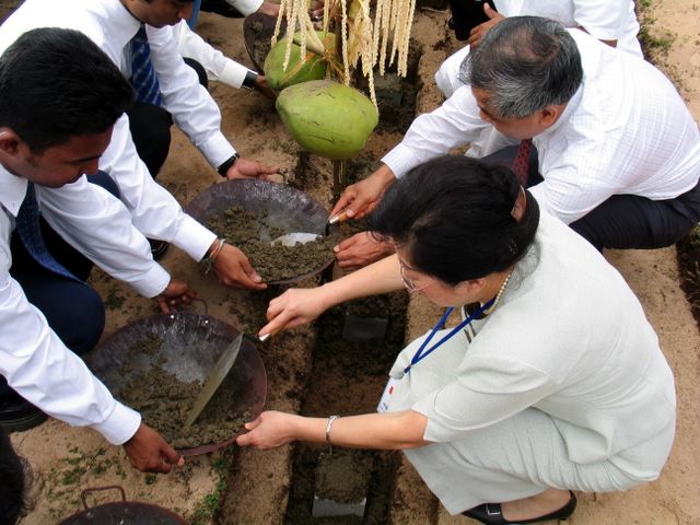 img_9067.jpg (large)