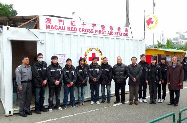 20049_1359047694492_1180527618_1093891_5653829_n.jpg (large)